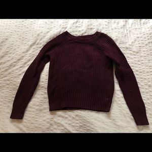 Women’s maroon sweater
